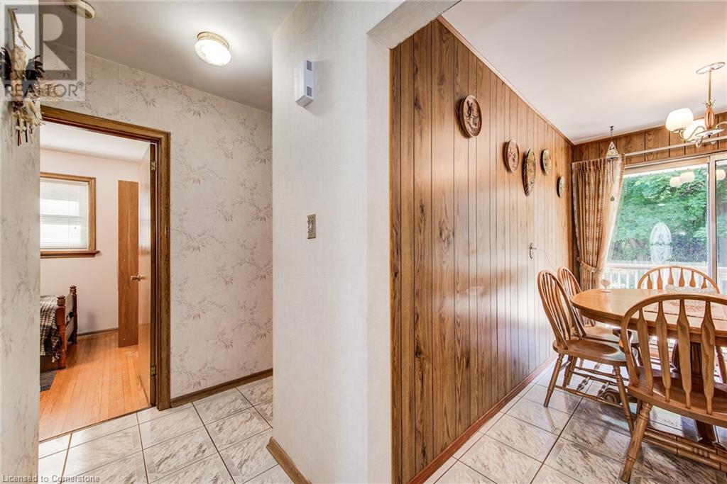 95 Byron Avenue, Kitchener, Ontario  N2C 1Z7 - Photo 8 - 40667172