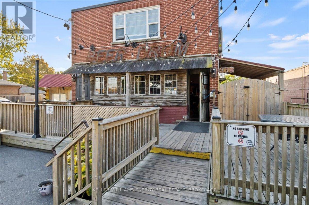 339 Malaga Road, Oshawa (Stevenson), Ontario  L1J 1N6 - Photo 1 - E9502311