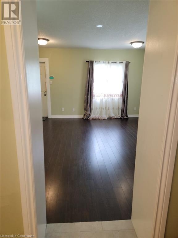 979 King Street E, Hamilton, Ontario  L8M 1C3 - Photo 12 - 40666604