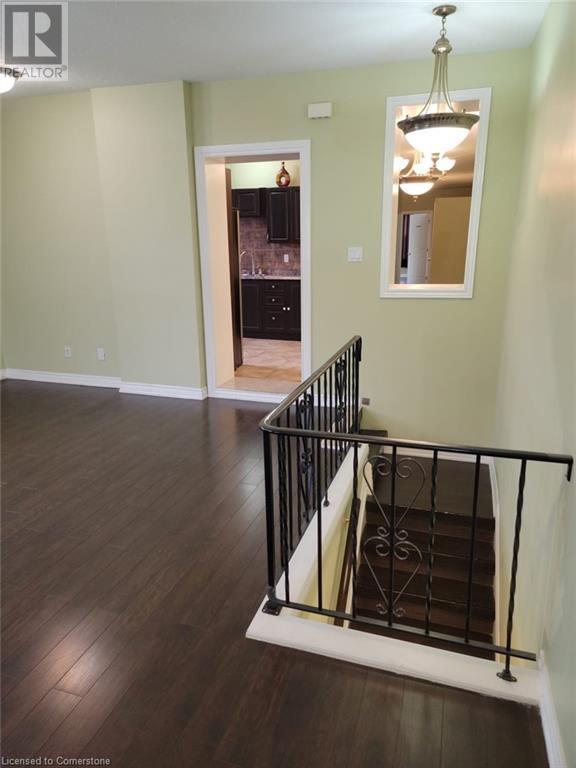 979 King Street E, Hamilton, Ontario  L8M 1C3 - Photo 10 - 40666604