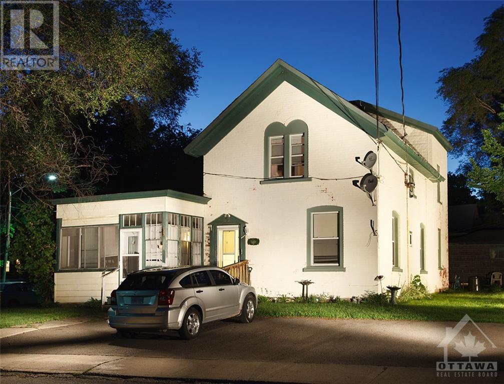 20 Russell Street W, Smiths Falls, Ontario K7A 1N9 - Photo 14 - X9523883