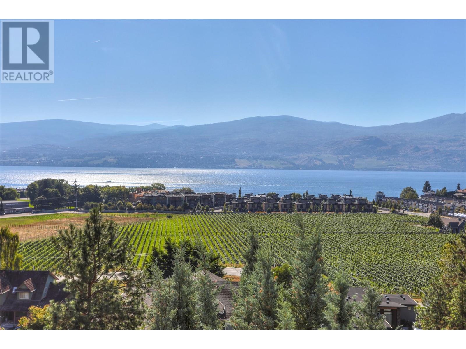 3582 Apple Way Boulevard West Kelowna