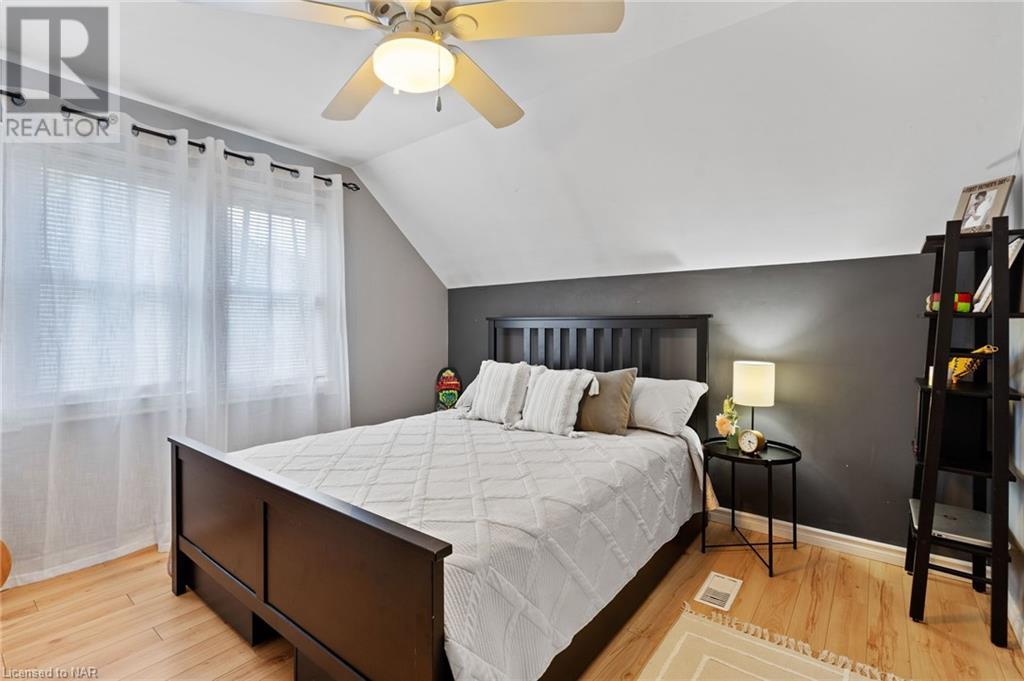 5432 Houck Drive, Niagara Falls, Ontario  L2E 1S1 - Photo 13 - 40667267