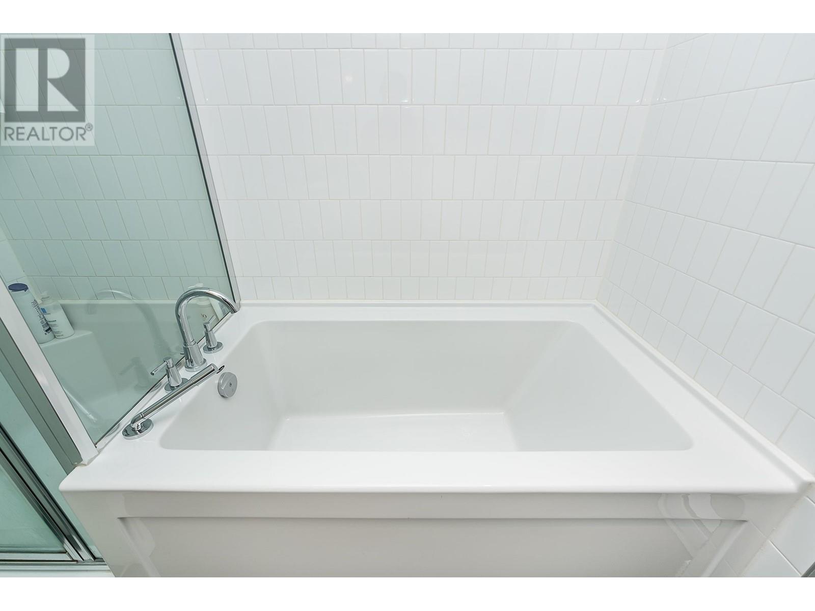 44 2560 Pitt River Road, Port Coquitlam, British Columbia  V3C 0G6 - Photo 17 - R2937685