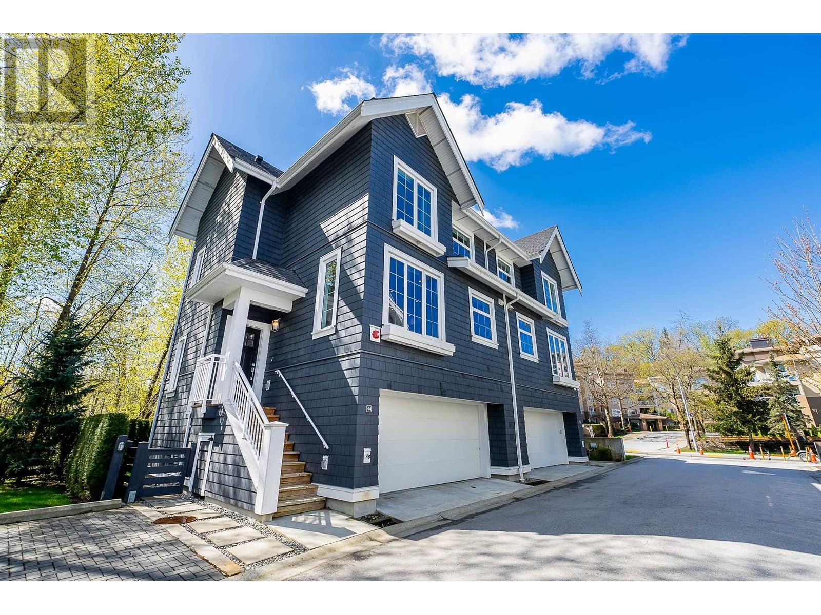 44 2560 Pitt River Road, Port Coquitlam, British Columbia  V3C 0G6 - Photo 2 - R2937685