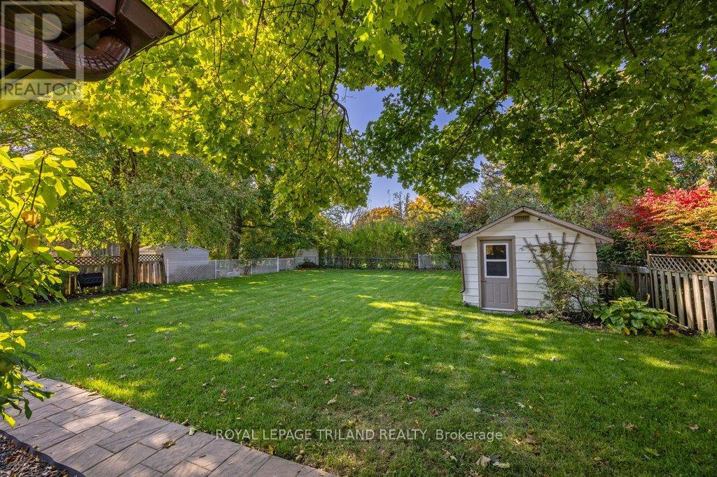 369 Valleyview Avenue, London, Ontario  N5Y 1S7 - Photo 34 - X9505706