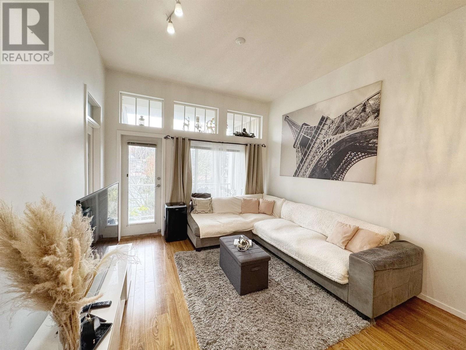 Listing Picture 2 of 11 : 415 3651 FOSTER AVENUE, Vancouver / 溫哥華 - 魯藝地產 Yvonne Lu Group - MLS Medallion Club Member