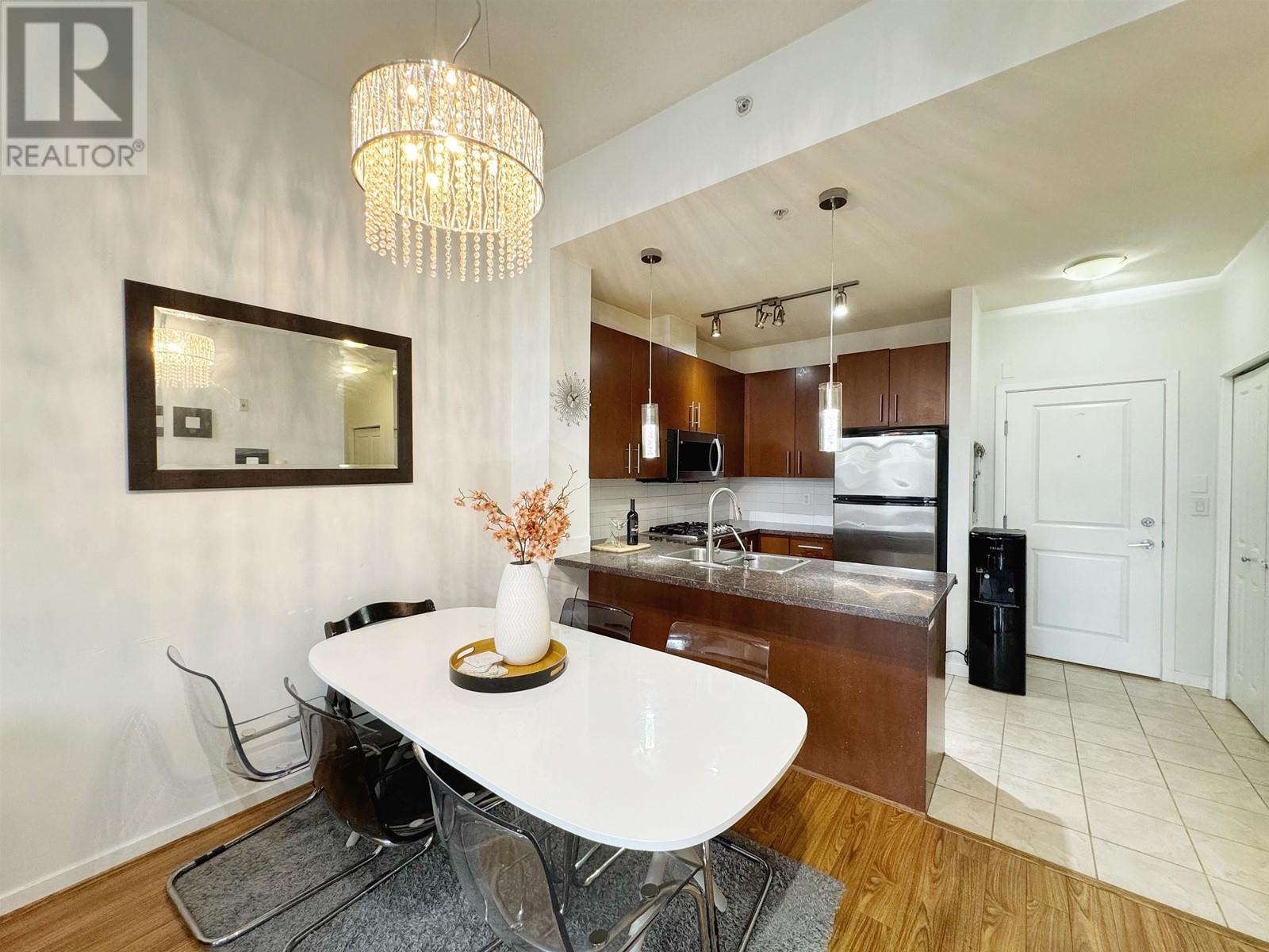 Listing Picture 4 of 11 : 415 3651 FOSTER AVENUE, Vancouver / 溫哥華 - 魯藝地產 Yvonne Lu Group - MLS Medallion Club Member