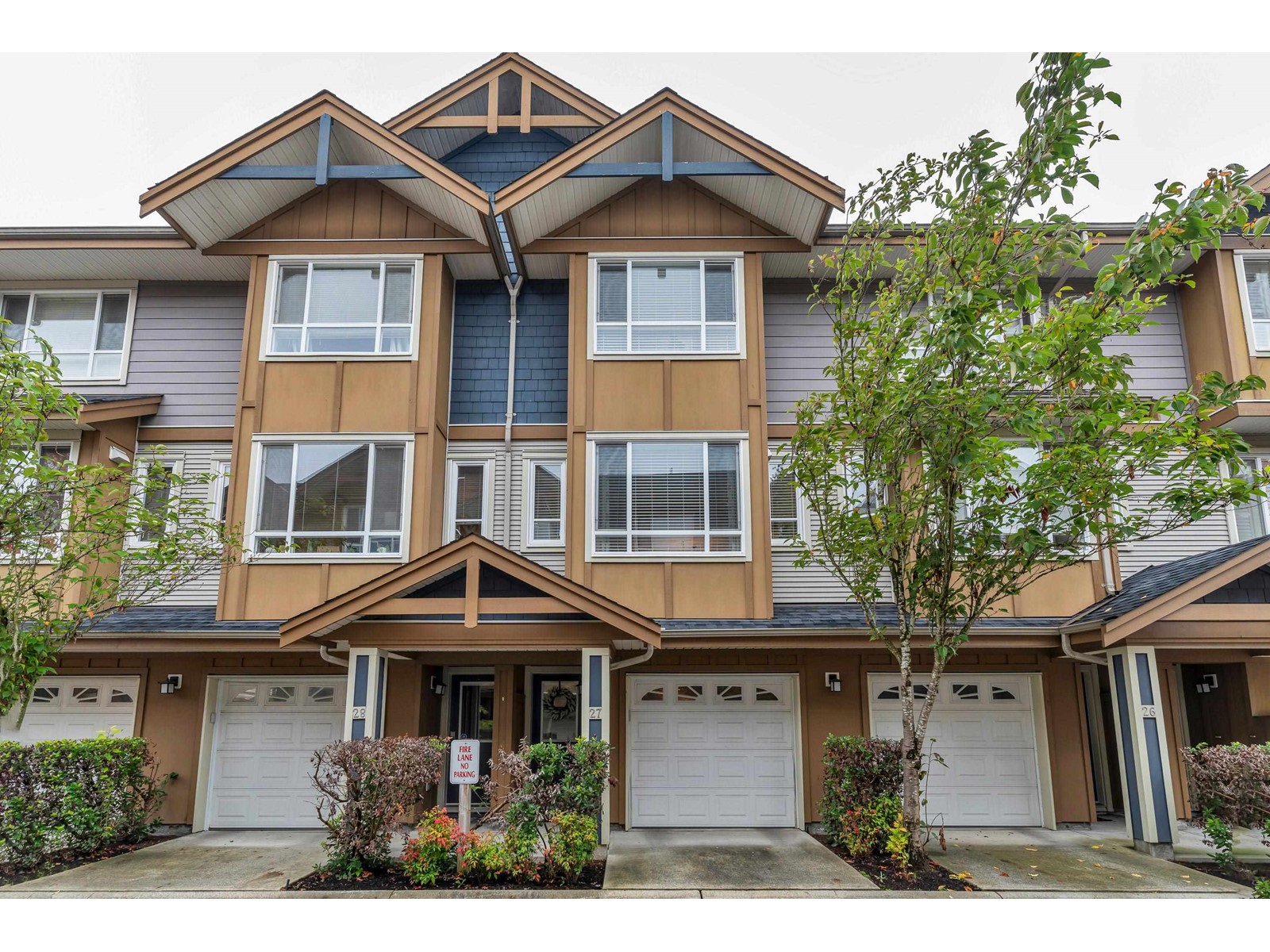 27 7088 191 Street, Surrey, British Columbia  V4N 0B4 - Photo 2 - R2936829