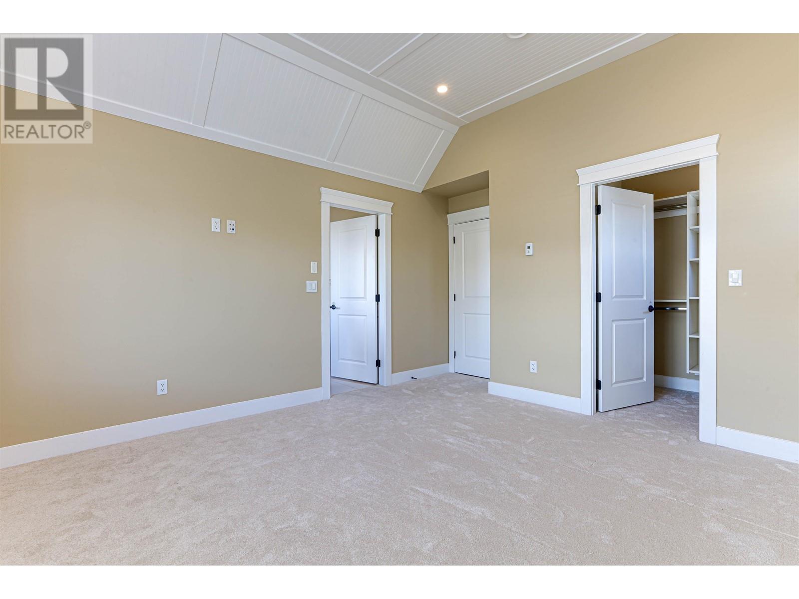 Listing Picture 22 of 40 : 1529 W 66TH AVENUE, Vancouver / 溫哥華 - 魯藝地產 Yvonne Lu Group - MLS Medallion Club Member