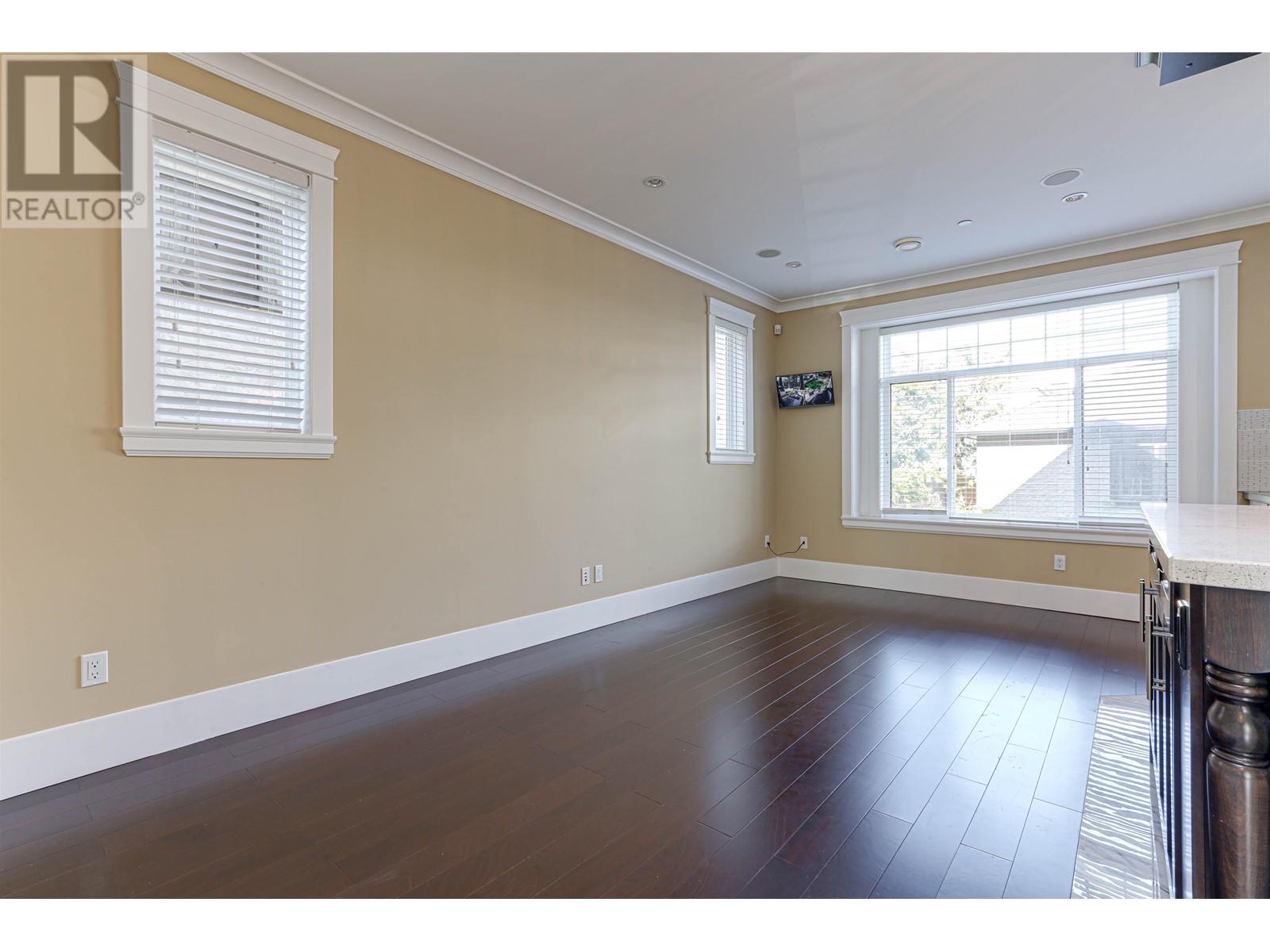 Listing Picture 7 of 40 : 1529 W 66TH AVENUE, Vancouver / 溫哥華 - 魯藝地產 Yvonne Lu Group - MLS Medallion Club Member