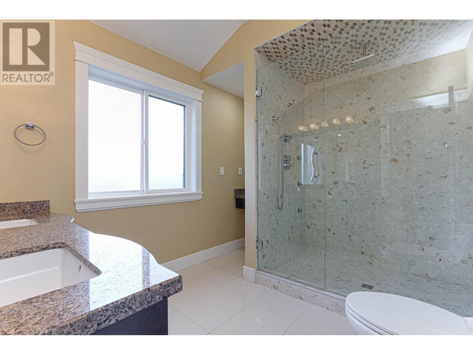 Listing Picture 26 of 40 : 1529 W 66TH AVENUE, Vancouver / 溫哥華 - 魯藝地產 Yvonne Lu Group - MLS Medallion Club Member