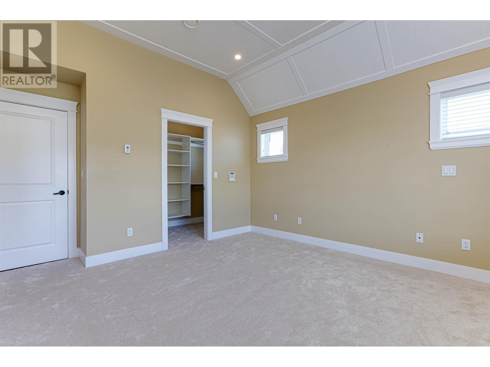 Listing Picture 23 of 40 : 1529 W 66TH AVENUE, Vancouver / 溫哥華 - 魯藝地產 Yvonne Lu Group - MLS Medallion Club Member