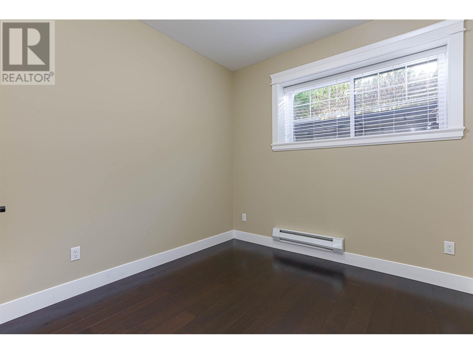 Listing Picture 36 of 40 : 1529 W 66TH AVENUE, Vancouver / 溫哥華 - 魯藝地產 Yvonne Lu Group - MLS Medallion Club Member