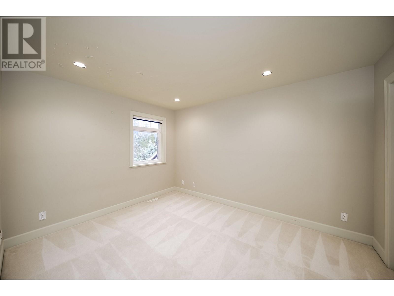 3225 Chartwell Lane, Coquitlam, British Columbia  V3E 3N1 - Photo 35 - R2937723