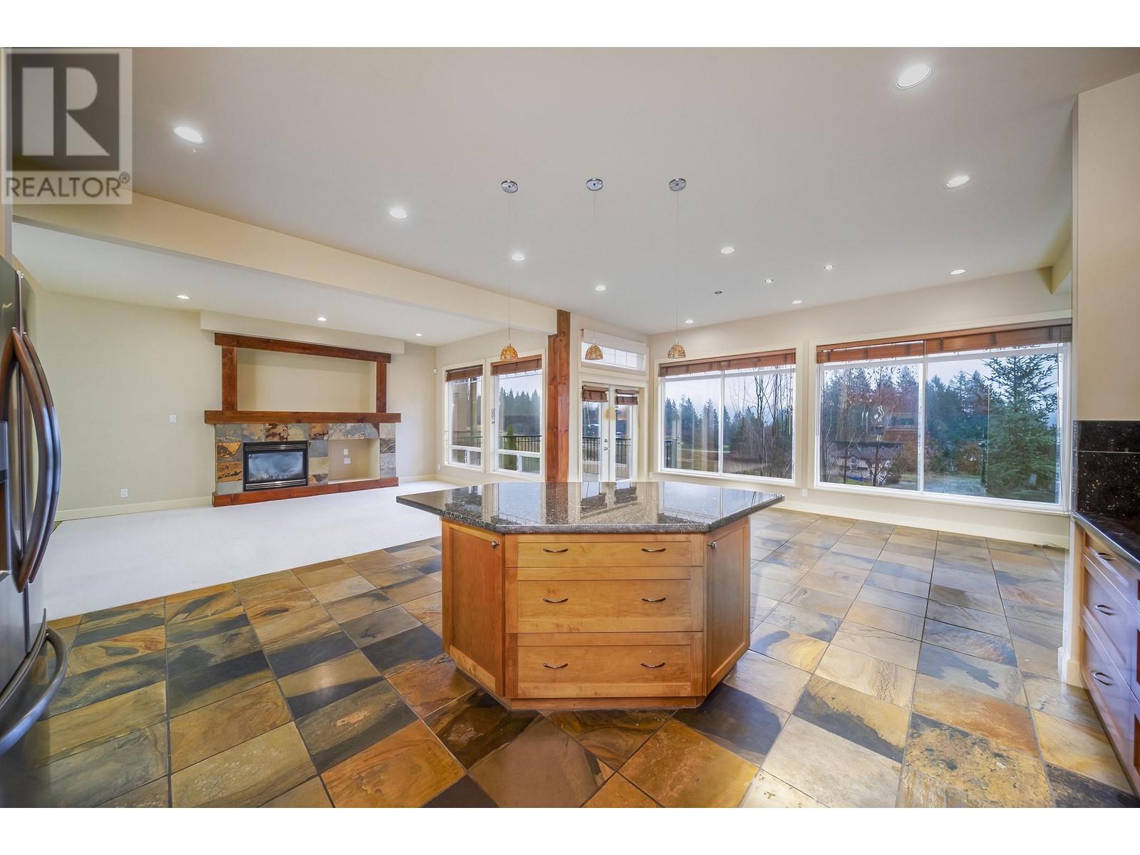 3225 Chartwell Lane, Coquitlam, British Columbia  V3E 3N1 - Photo 21 - R2937723