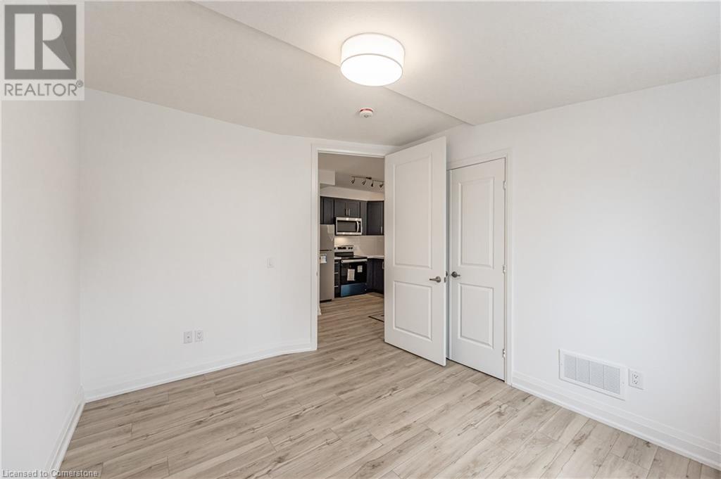 777 Beach Boulevard, Hamilton, Ontario  L8H 6Y5 - Photo 8 - 40667311