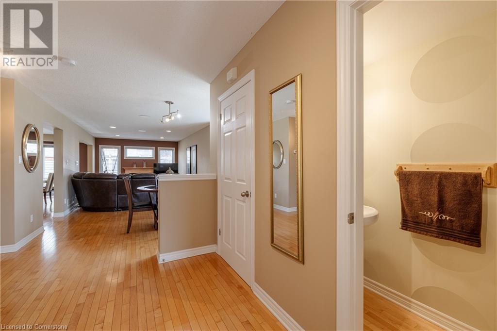 1434 Evans Boulevard, London, Ontario  N6M 1L6 - Photo 5 - 40667463