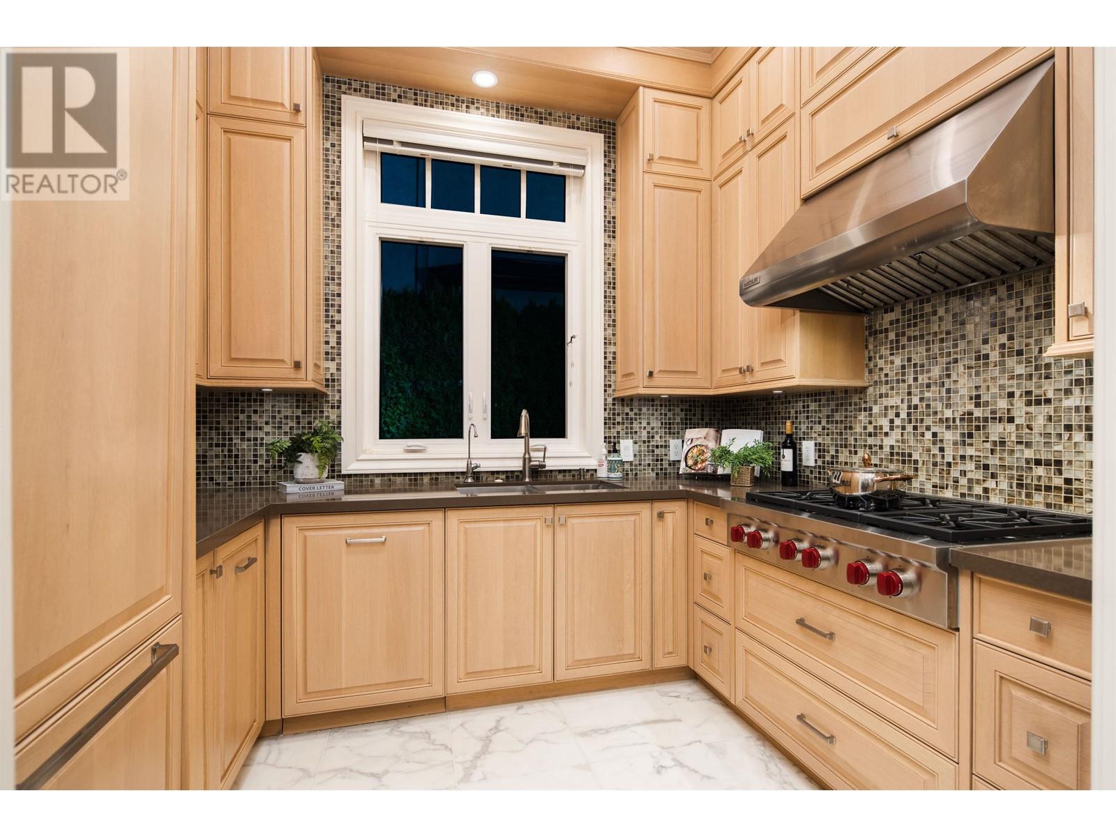 Listing Picture 15 of 40 : 5755 ANGUS DRIVE, Vancouver / 溫哥華 - 魯藝地產 Yvonne Lu Group - MLS Medallion Club Member