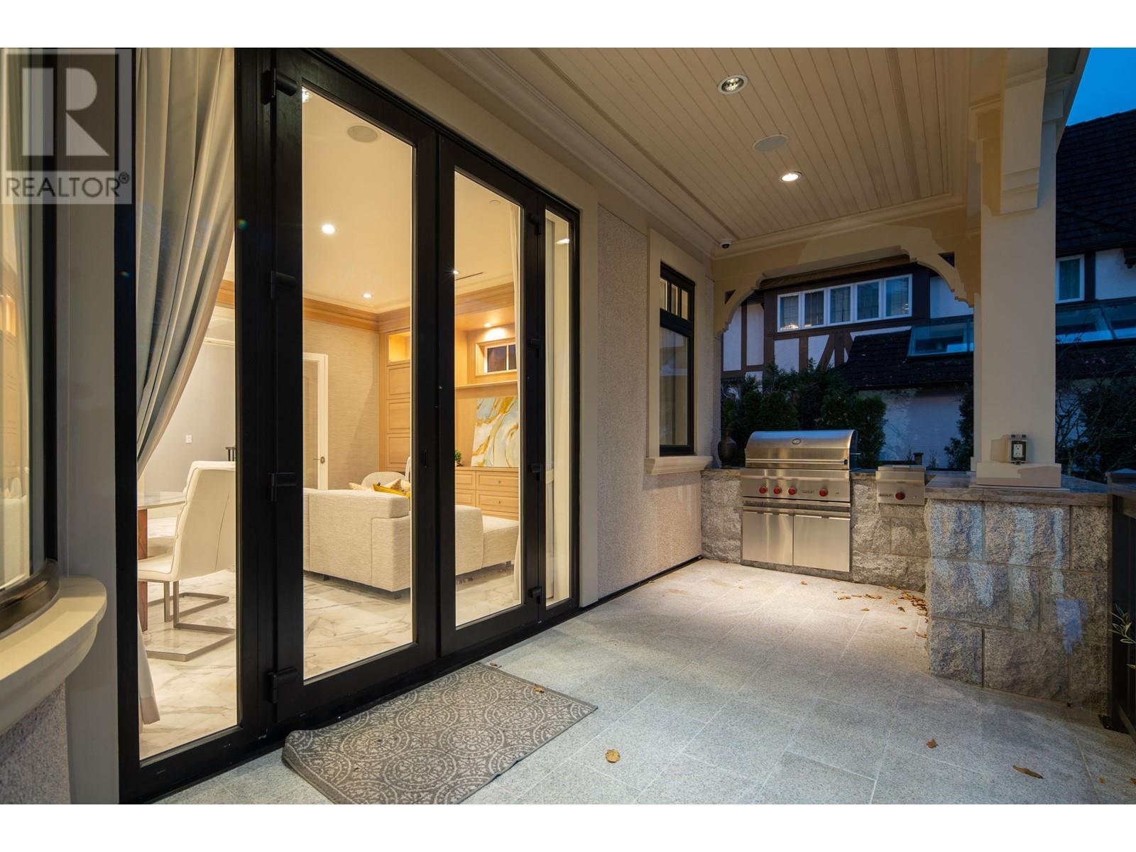 Listing Picture 35 of 40 : 5755 ANGUS DRIVE, Vancouver / 溫哥華 - 魯藝地產 Yvonne Lu Group - MLS Medallion Club Member