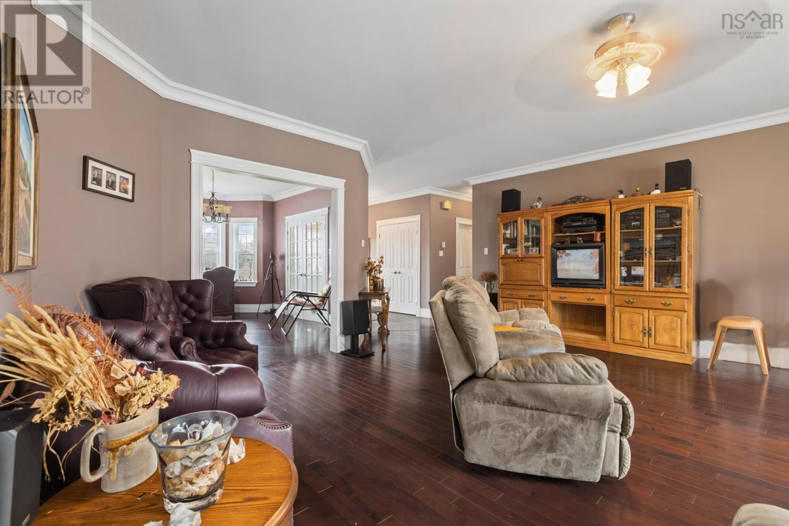 315 Highway 1, Mount Uniacke, Nova Scotia  B0N 1Z0 - Photo 12 - 202425173