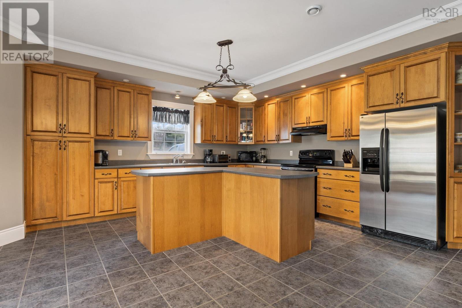 315 Highway 1, Mount Uniacke, Nova Scotia  B0N 1Z0 - Photo 16 - 202425173