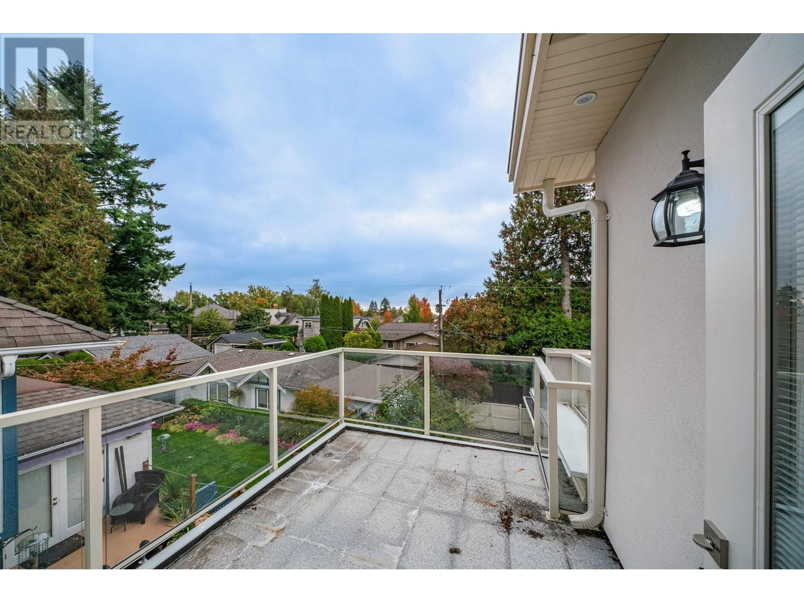 Listing Picture 37 of 37 : 3538 W 30TH AVENUE, Vancouver / 溫哥華 - 魯藝地產 Yvonne Lu Group - MLS Medallion Club Member