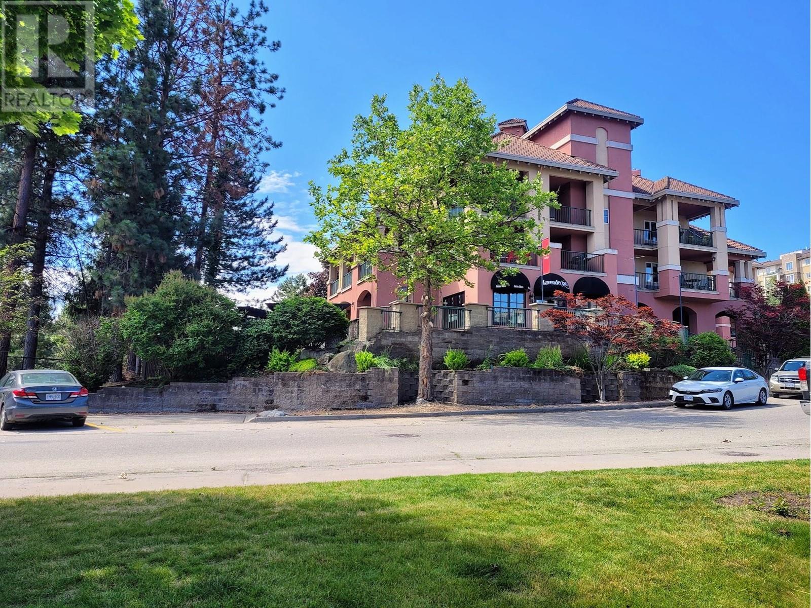 3185 Via Centrale Drive, Kelowna, British Columbia  V1V 2A7 - Photo 11 - 10326609