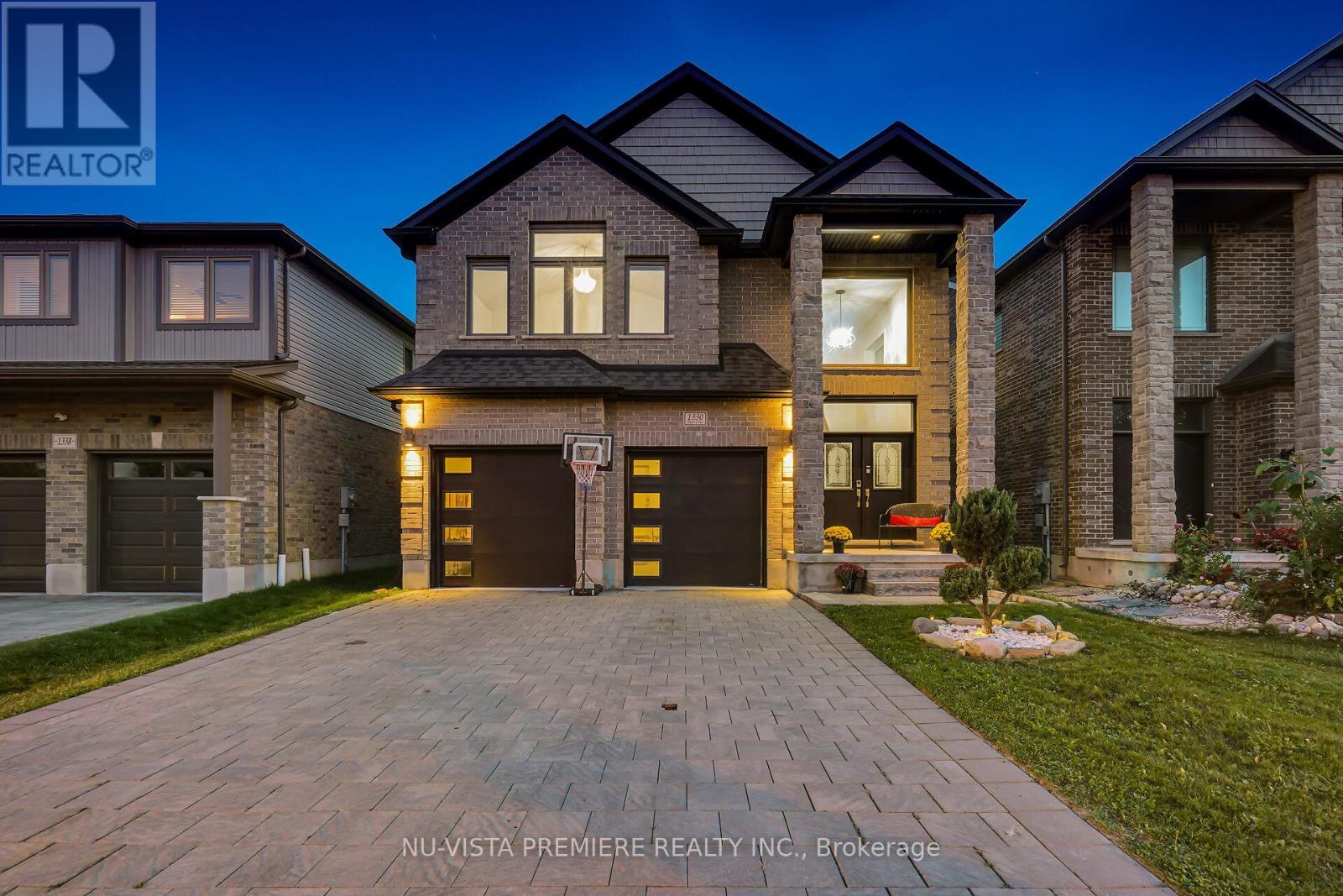 1330 DYER CRESCENT, London, Ontario