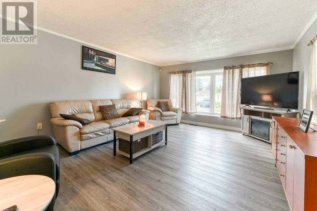 859 Brentwood Crescent, Strathmore, Alberta  T1P 1E5 - Photo 10 - A2169250