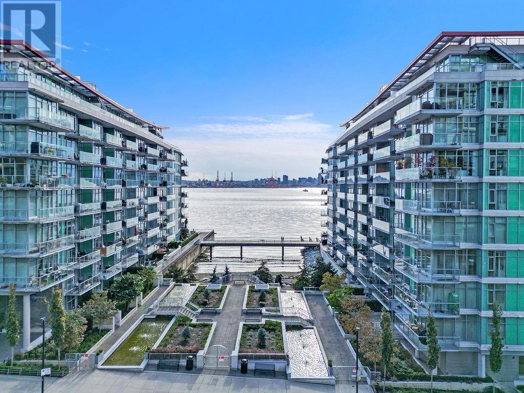 602 175 Victory Ship Way, North Vancouver, British Columbia  V7L 0G1 - Photo 1 - R2937944