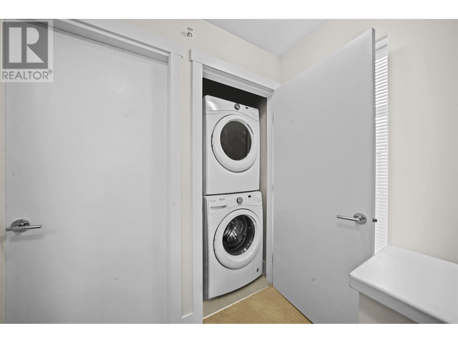 210 7180 Barnet Road, Burnaby, British Columbia  V5A 1C8 - Photo 12 - R2937952