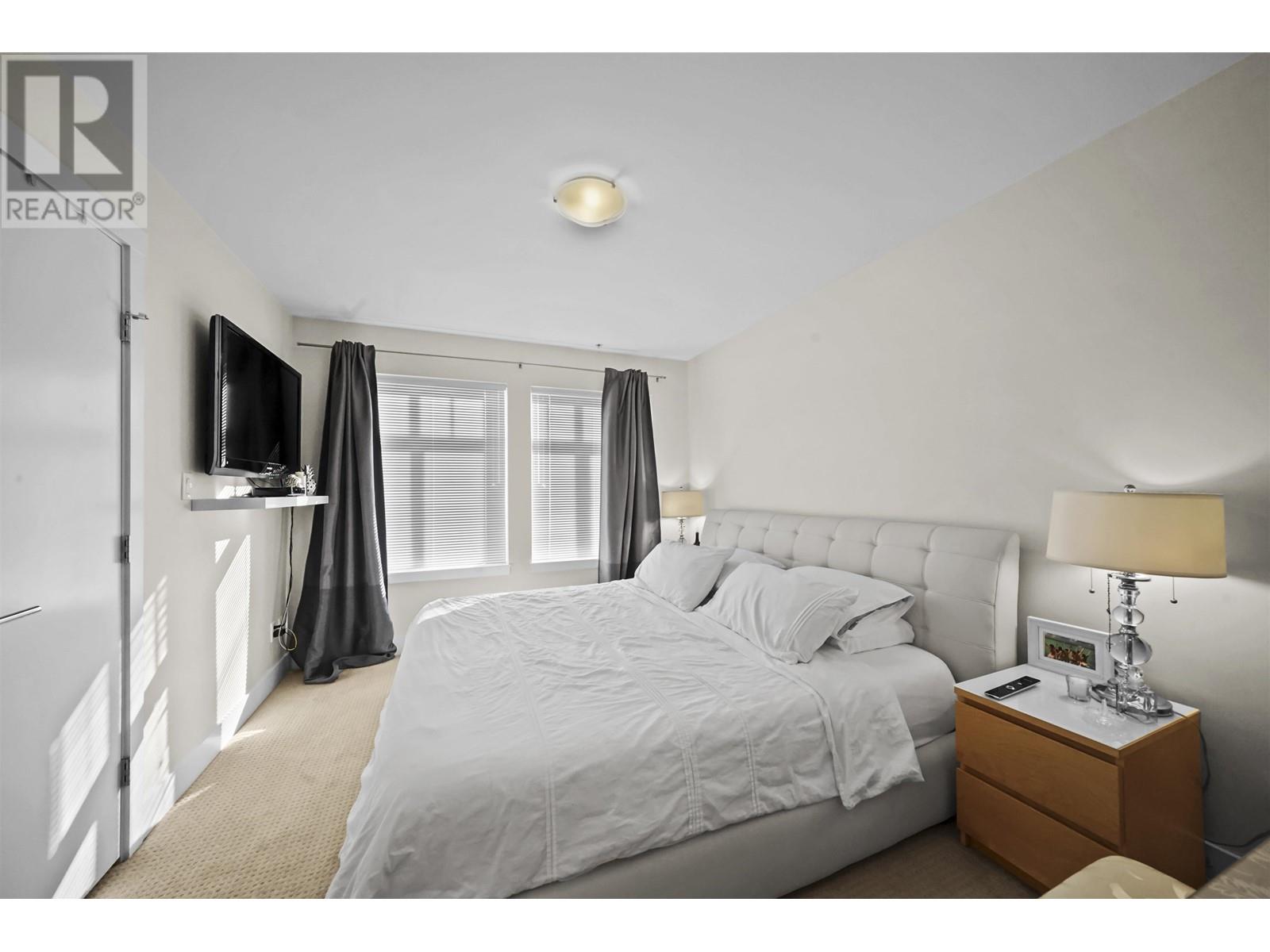 210 7180 Barnet Road, Burnaby, British Columbia  V5A 1C8 - Photo 15 - R2937952