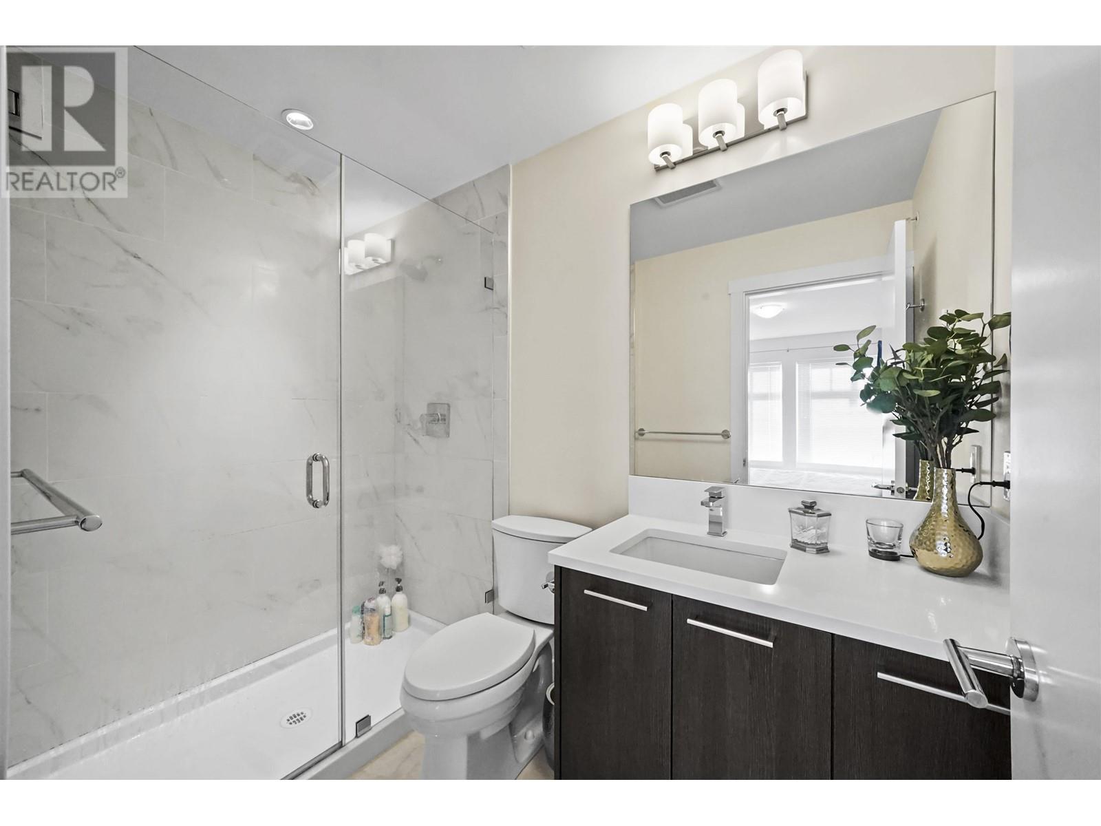 210 7180 Barnet Road, Burnaby, British Columbia  V5A 1C8 - Photo 17 - R2937952