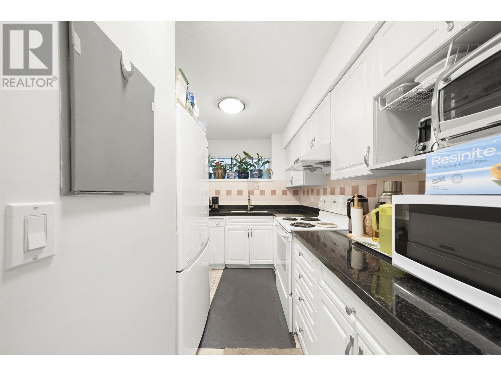 108 3683 Wellington Avenue, Vancouver, British Columbia  V5R 4Z5 - Photo 9 - R2937982