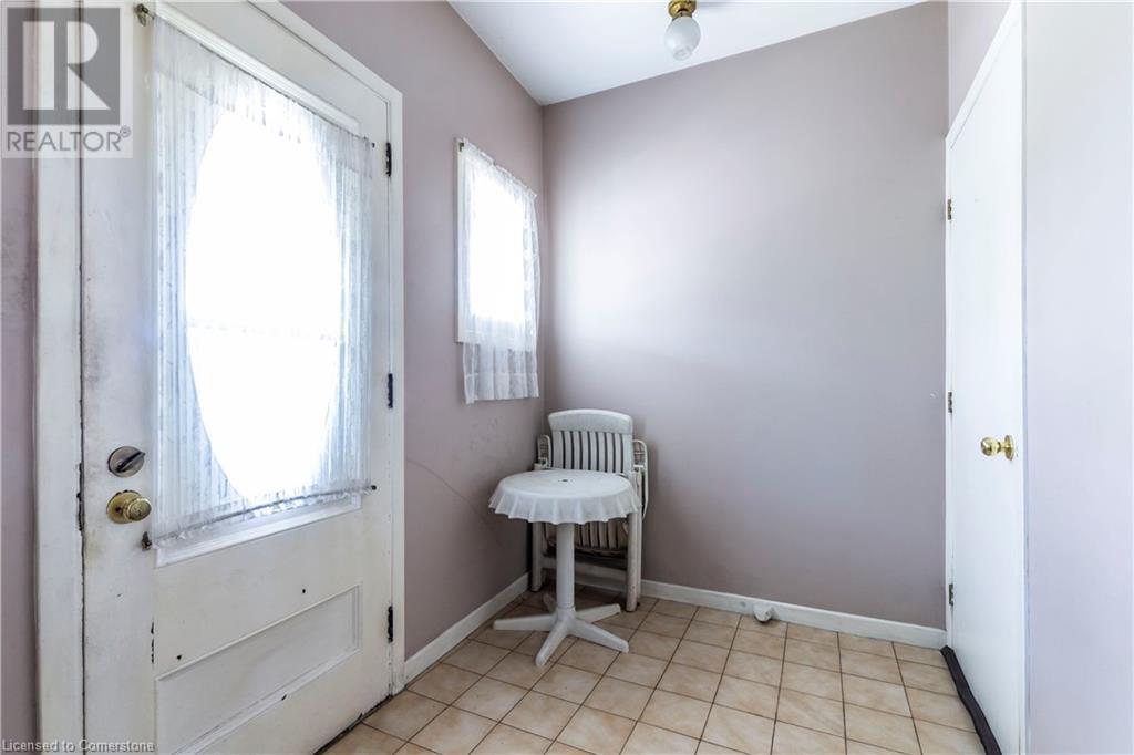 311 Weir Street N, Hamilton, Ontario  L8H 5G4 - Photo 4 - 40667036