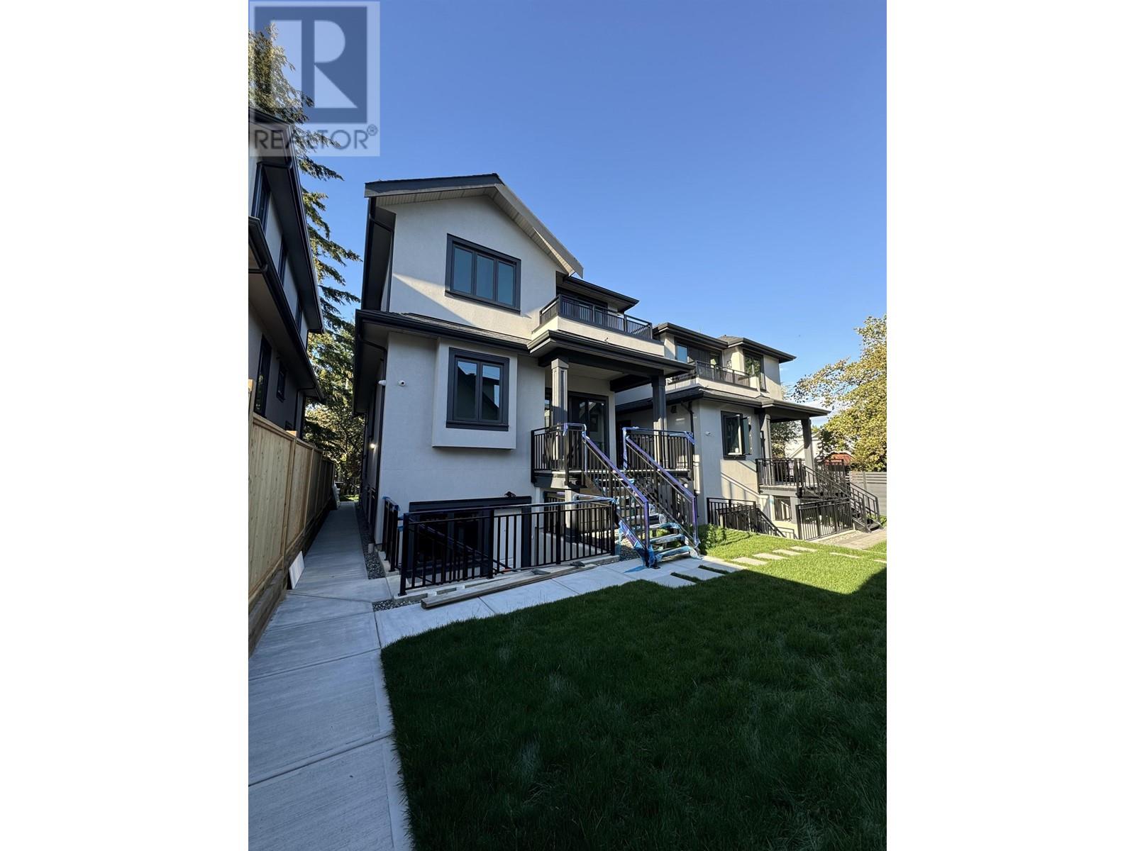 B 3808 W 17th Avenue, Vancouver, British Columbia  V6S 1A9 - Photo 1 - R2928633