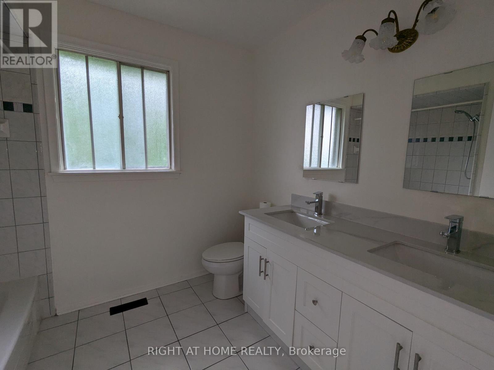 15 Nevada Avenue, Toronto, Ontario  M2M 3N9 - Photo 15 - C9393824