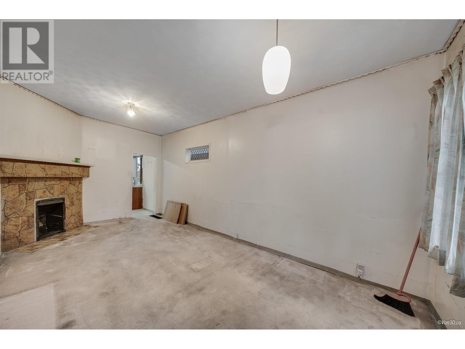 Property at 2022 WILLIAM STREET image 5