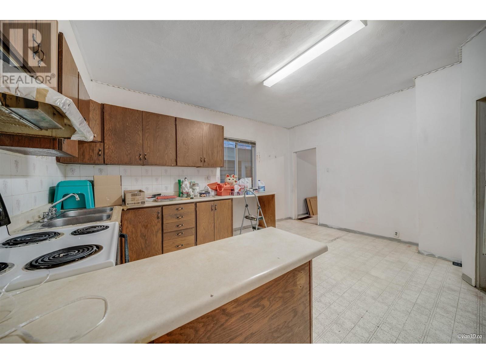 2022 William Street, Vancouver, British Columbia  V5L 2X6 - Photo 12 - R2937968
