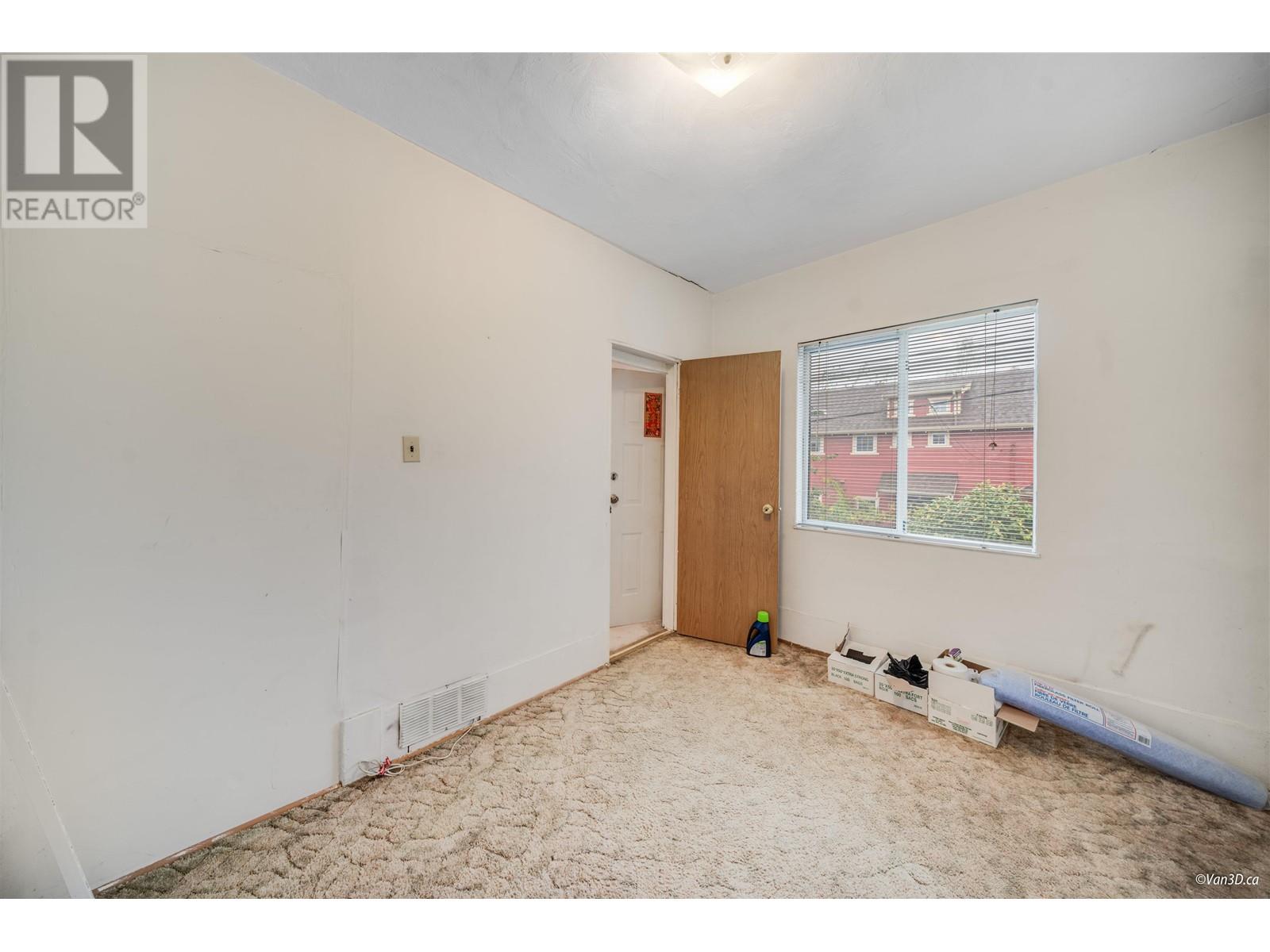 2022 William Street, Vancouver, British Columbia  V5L 2X6 - Photo 9 - R2937968