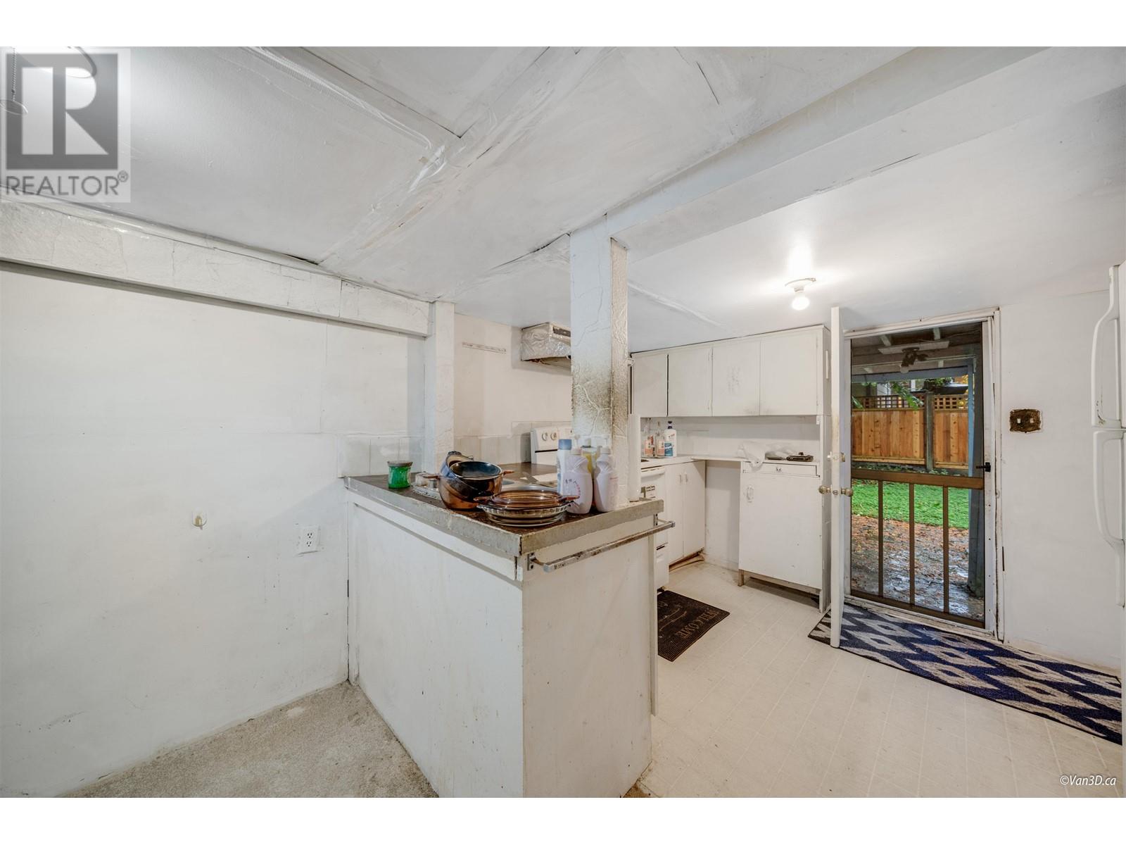 2022 William Street, Vancouver, British Columbia  V5L 2X6 - Photo 18 - R2937968
