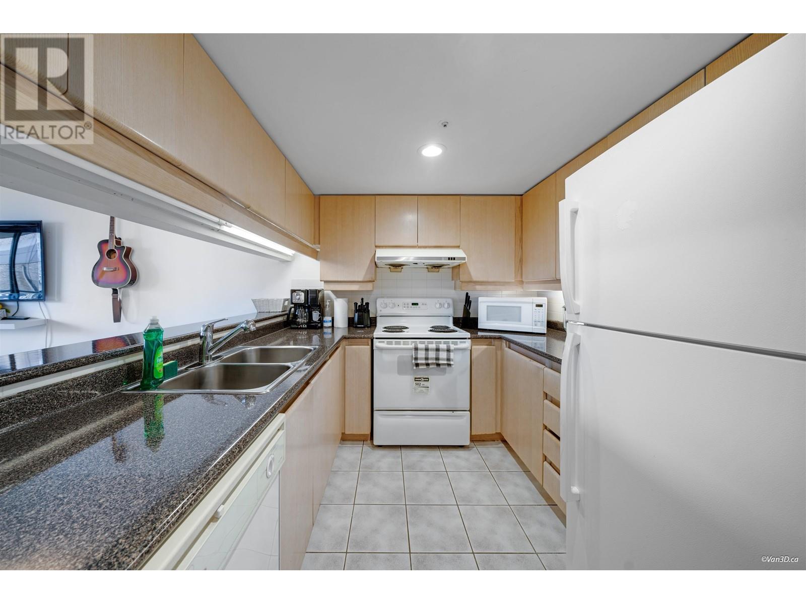 Listing Picture 10 of 20 : 615 555 ABBOTT STREET, Vancouver / 溫哥華 - 魯藝地產 Yvonne Lu Group - MLS Medallion Club Member