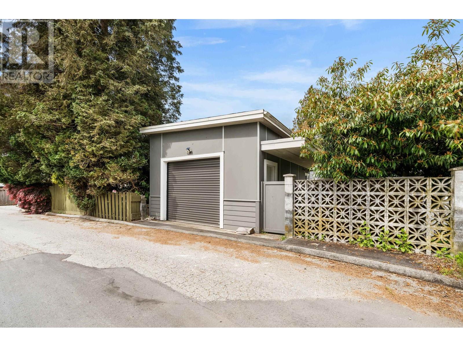 2630 Noel Drive, Burnaby, British Columbia  V3J 1J3 - Photo 35 - R2938064