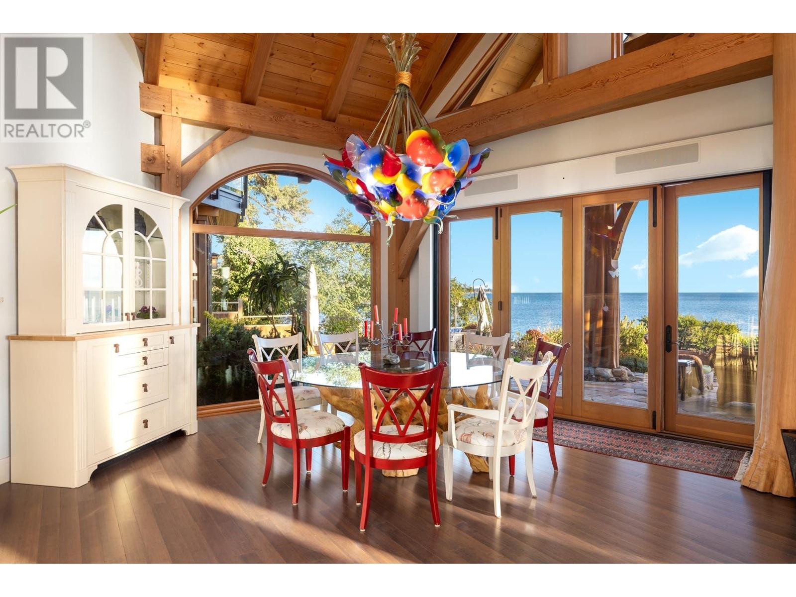 5871-5879 Sunshine Coast Highway, Sechelt, British Columbia  V0N 3A0 - Photo 11 - R2938071