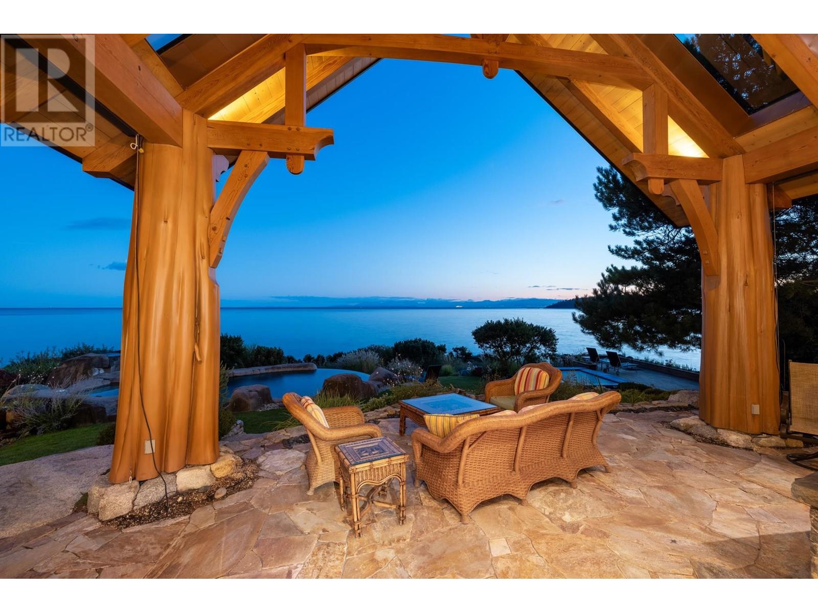 5871-5879 Sunshine Coast Highway, Sechelt, British Columbia  V0N 3A0 - Photo 35 - R2938071