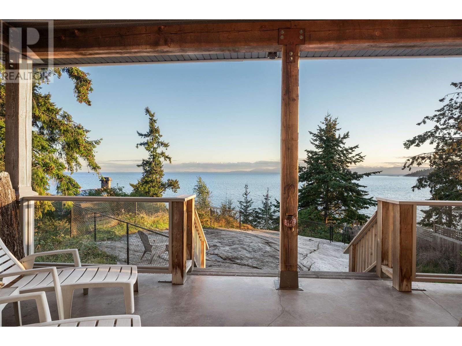 5871-5879 Sunshine Coast Highway, Sechelt, British Columbia  V0N 3A0 - Photo 38 - R2938071