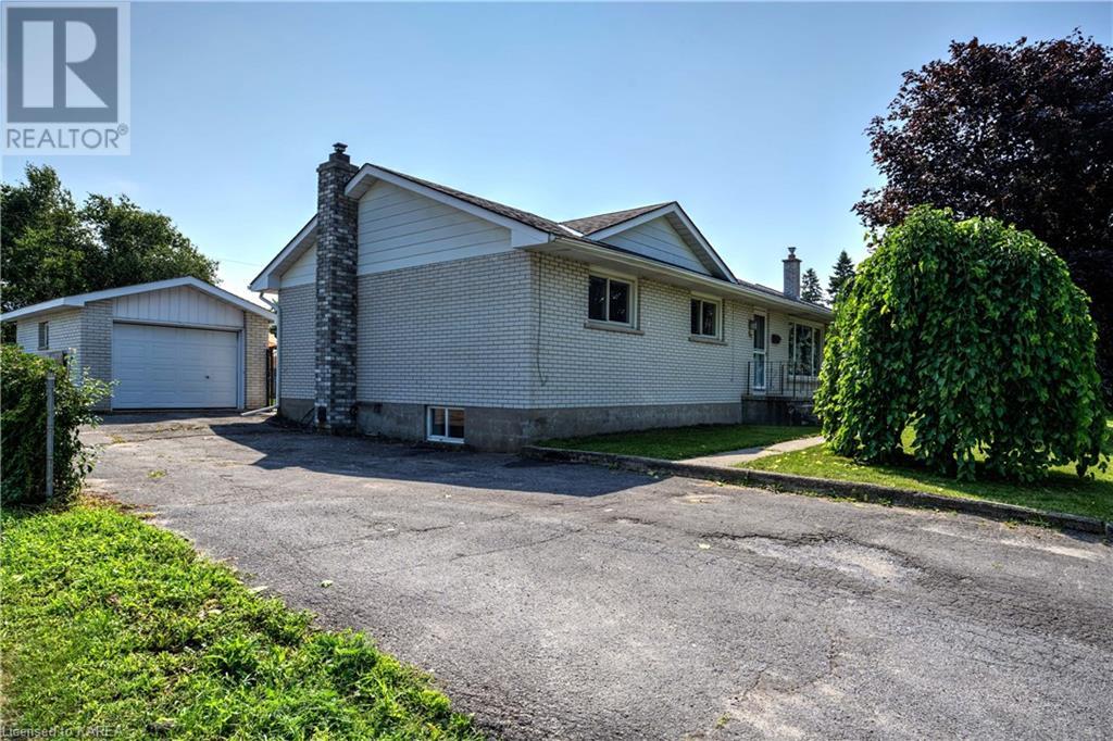 87 OXFORD Crescent, amherstview, Ontario