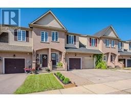 174 WINDFLOWER Drive, Kitchener, Ontario