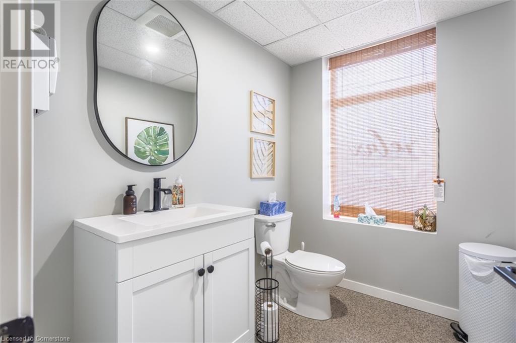 3710 Main Street Unit# 101, Niagara Falls, Ontario  L2G 6B1 - Photo 26 - 40667745